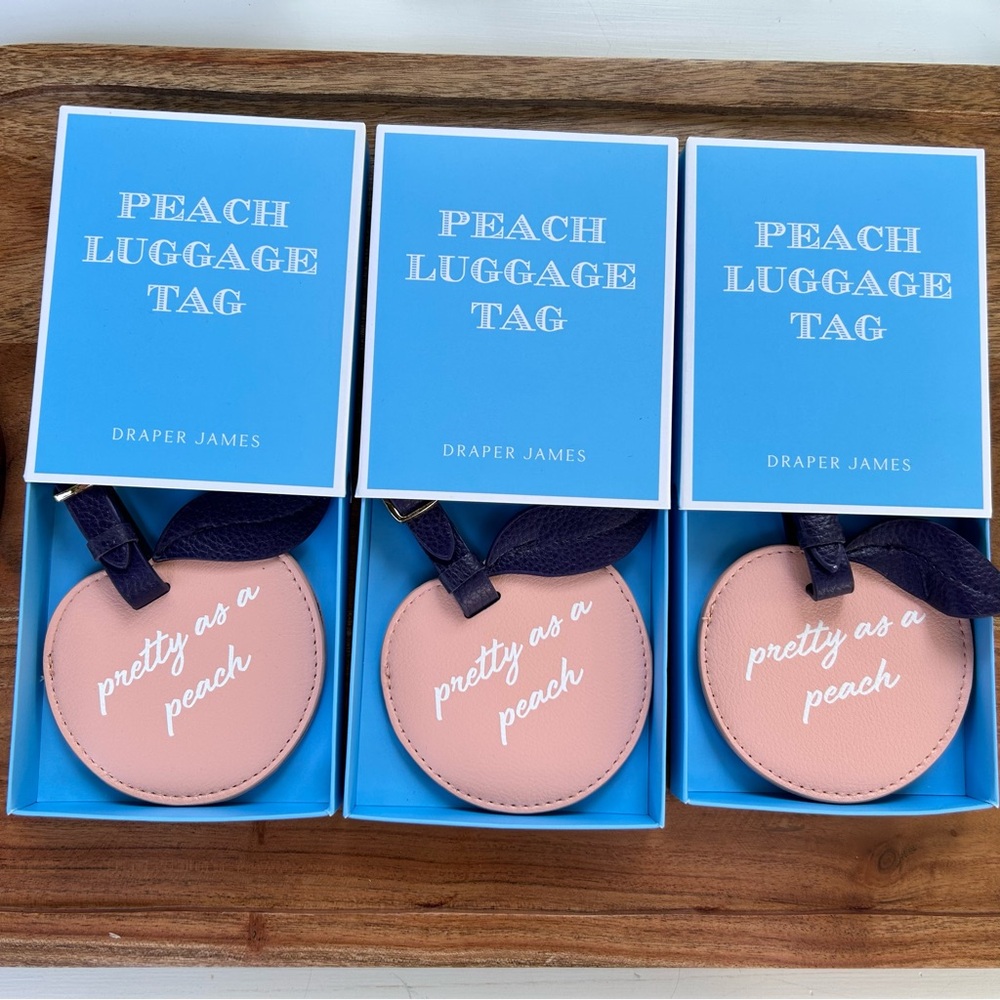 Draper James (Reese Witherspoon) Pretty as a Peach Luggage Tags